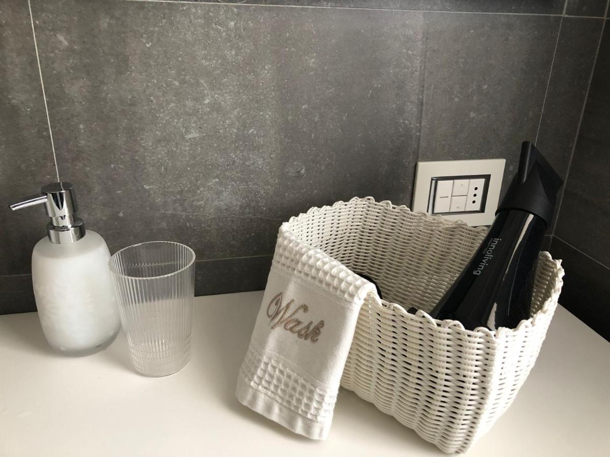 מילאנו Morivione Apartment - Bocconi Free Parking מראה חיצוני תמונה