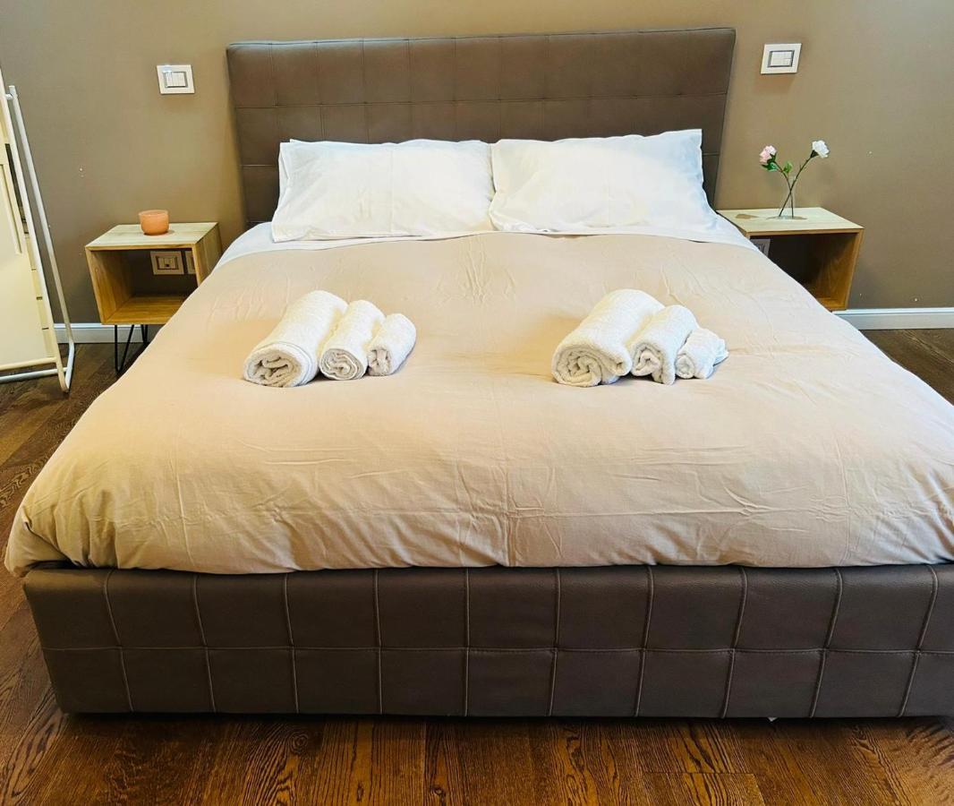 מילאנו Morivione Apartment - Bocconi Free Parking מראה חיצוני תמונה